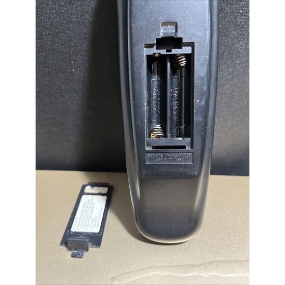 RCA SystemLink 4 Remote Control - Picture 2 of 6